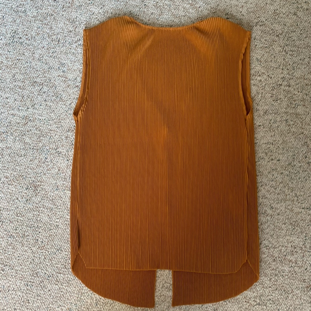 ZARA top